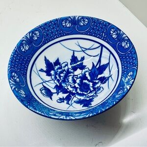 Vintage Blue White Chinoiserie Ceramic Rice Bowl Peony Floral Design